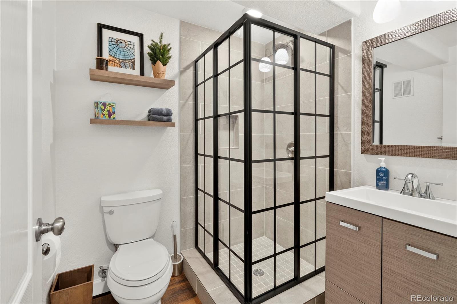 MLS Image #26 for 7151 s oak hill circle,aurora, Colorado