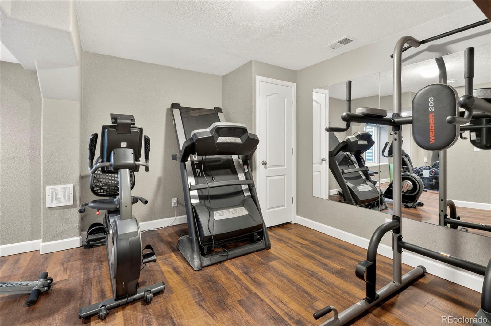 MLS Image #27 for 7151 s oak hill circle,aurora, Colorado