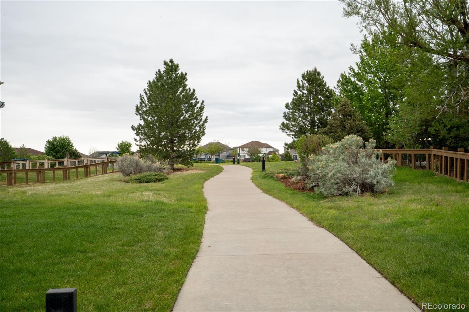 MLS Image #37 for 7151 s oak hill circle,aurora, Colorado