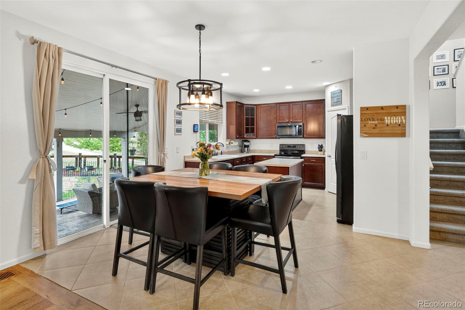 MLS Image #5 for 7151 s oak hill circle,aurora, Colorado