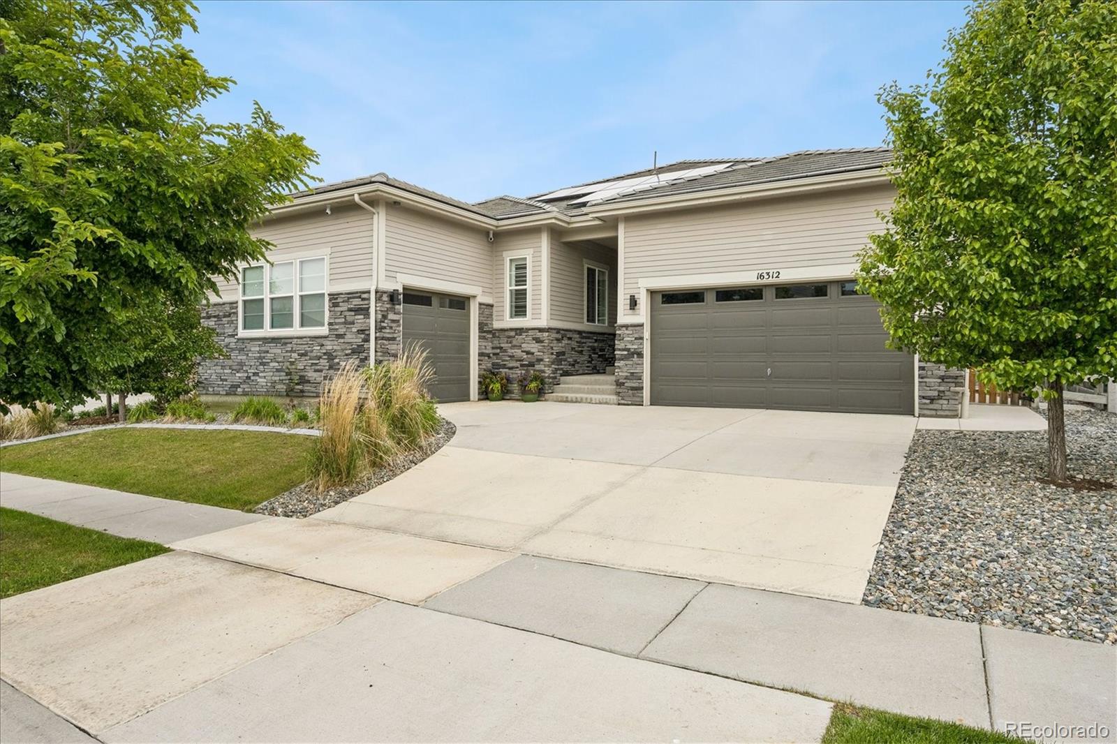 MLS Image #34 for 16312  spanish peak way,broomfield, Colorado