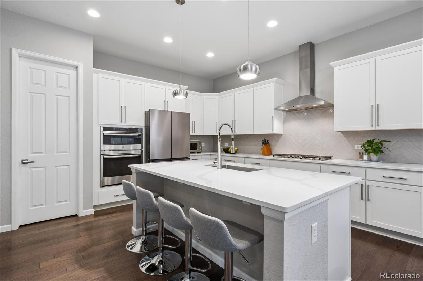 MLS Image #7 for 16312  spanish peak way,broomfield, Colorado