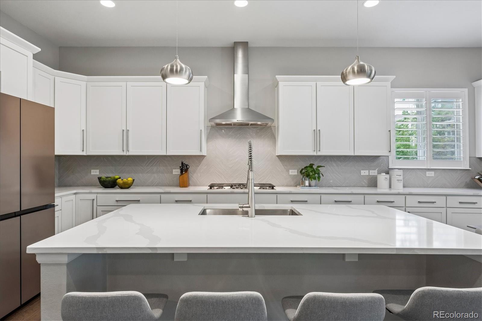MLS Image #9 for 16312  spanish peak way,broomfield, Colorado