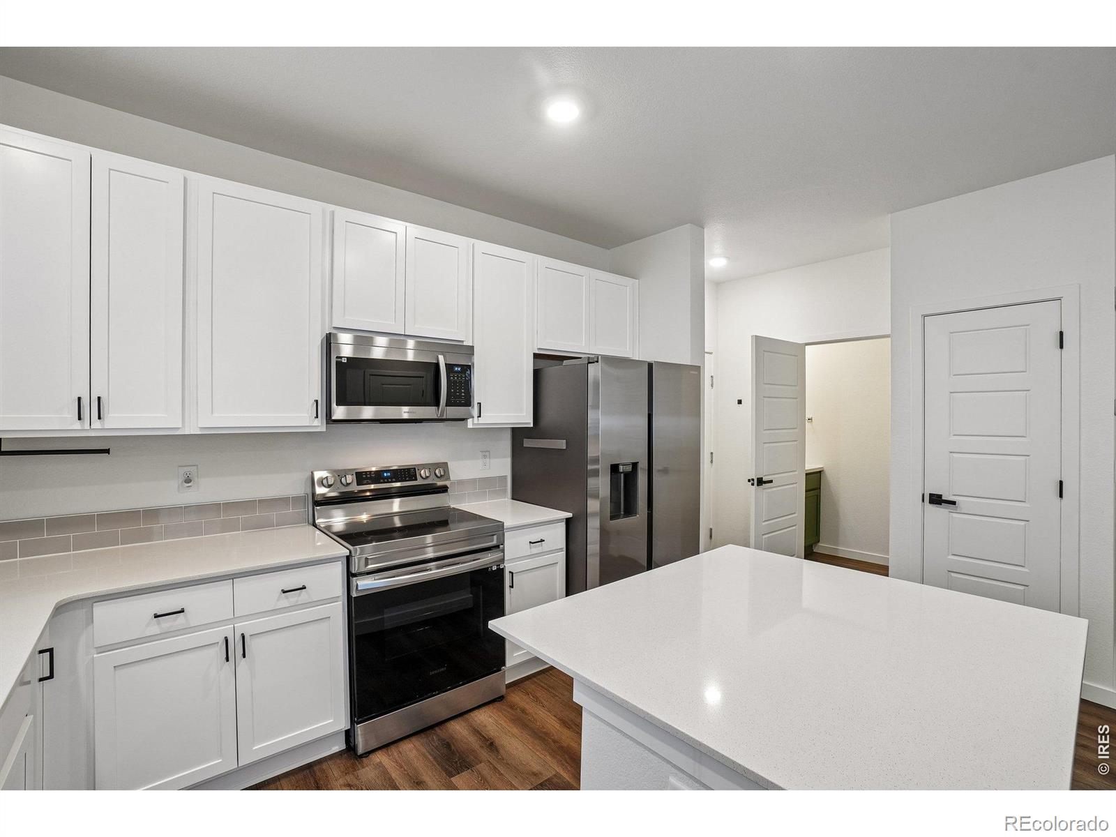 MLS Image #11 for 261  cardinal street,johnstown, Colorado