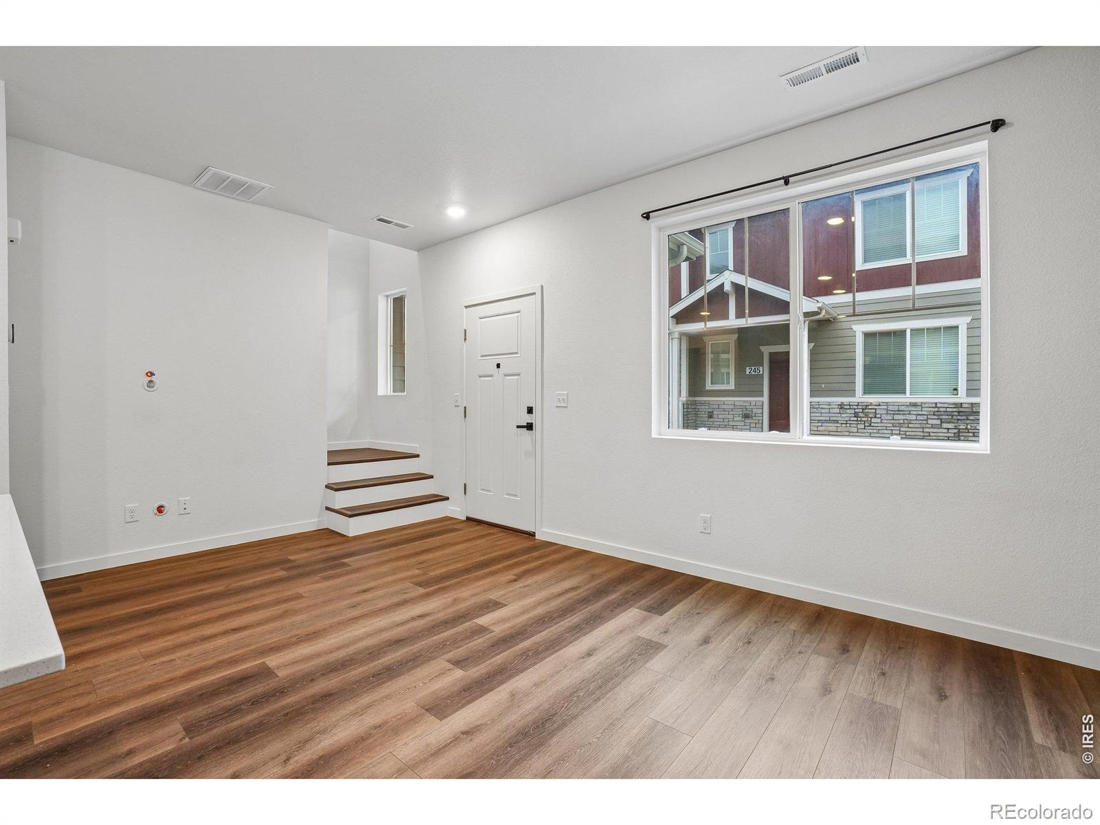 MLS Image #6 for 261  cardinal street,johnstown, Colorado