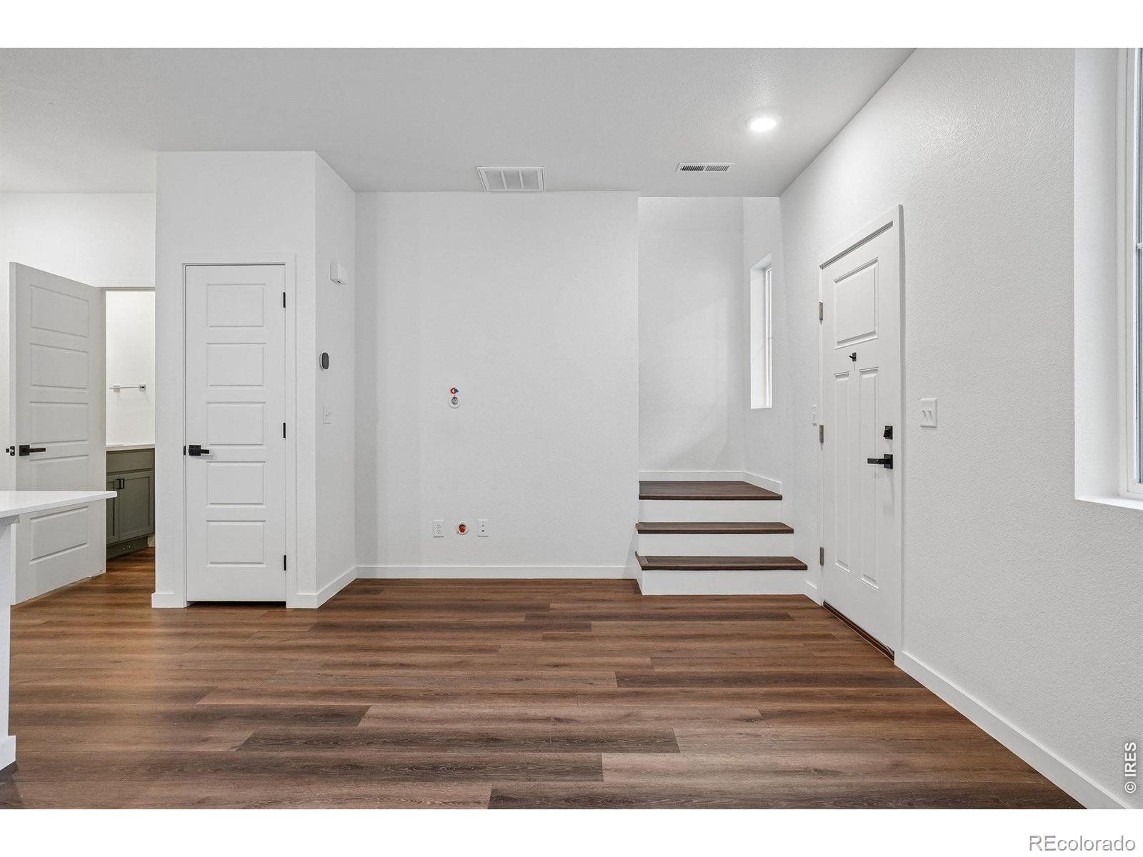 MLS Image #7 for 261  cardinal street,johnstown, Colorado