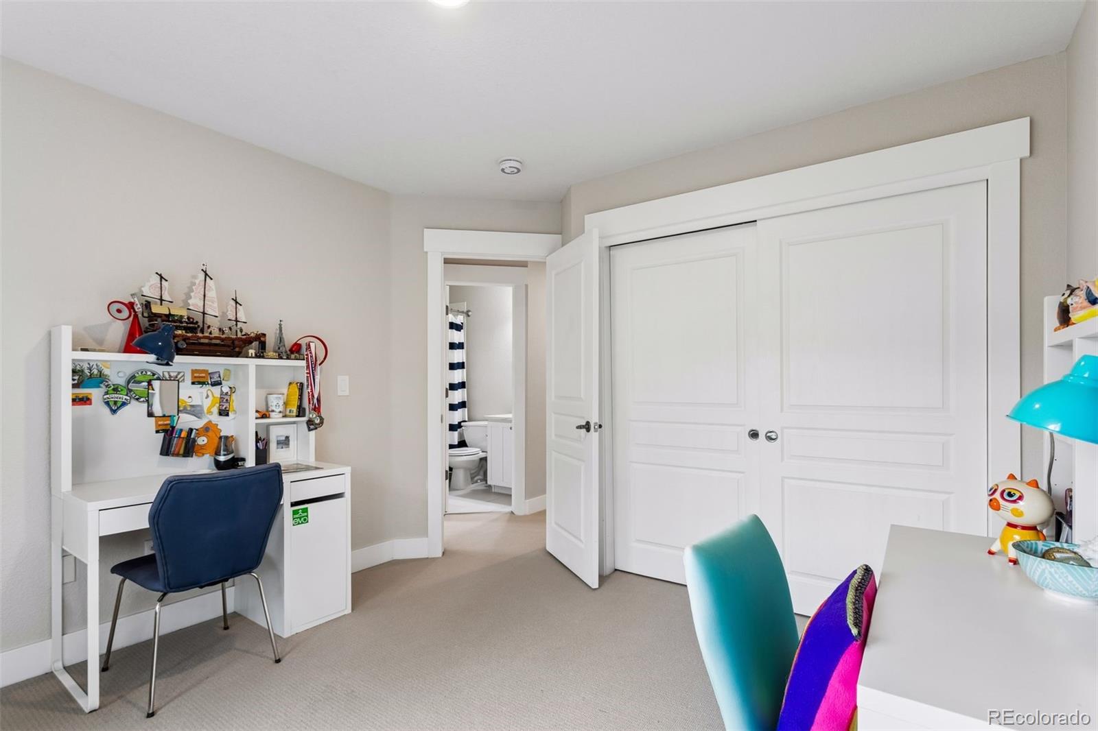 MLS Image #26 for 7873 e 8th place,denver, Colorado