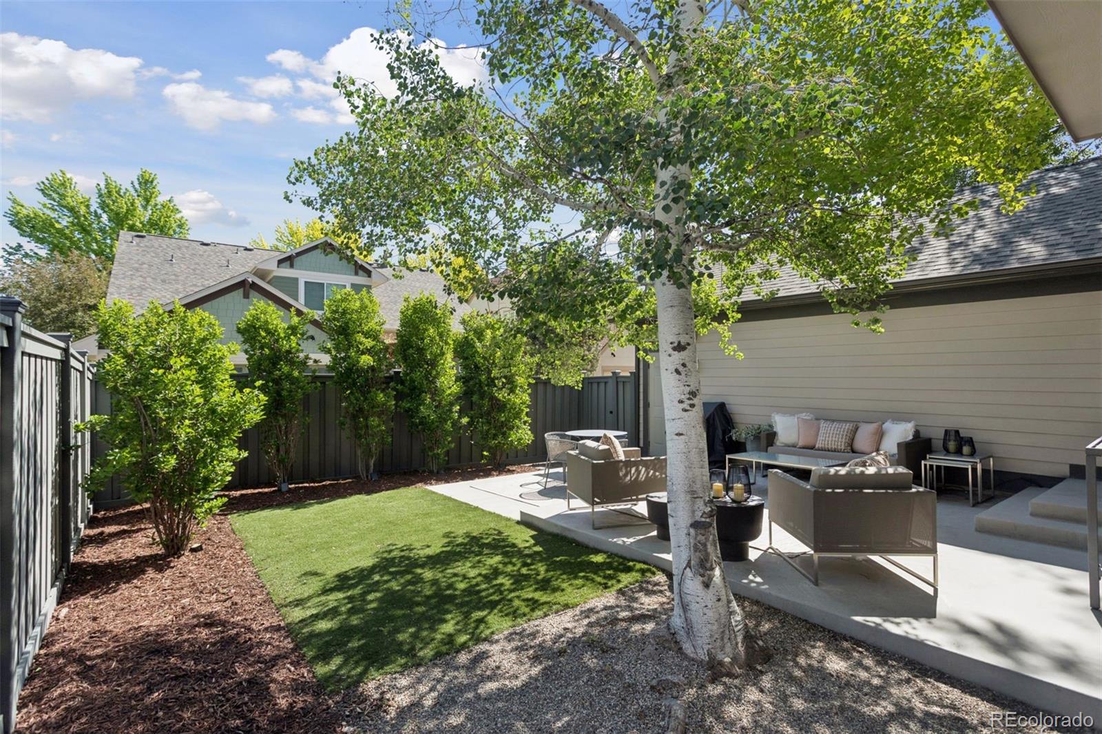 MLS Image #32 for 7873 e 8th place,denver, Colorado