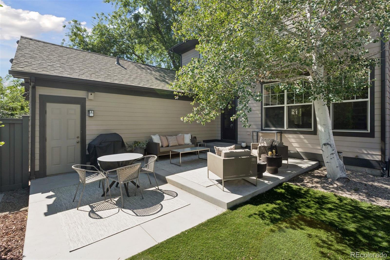 MLS Image #33 for 7873 e 8th place,denver, Colorado