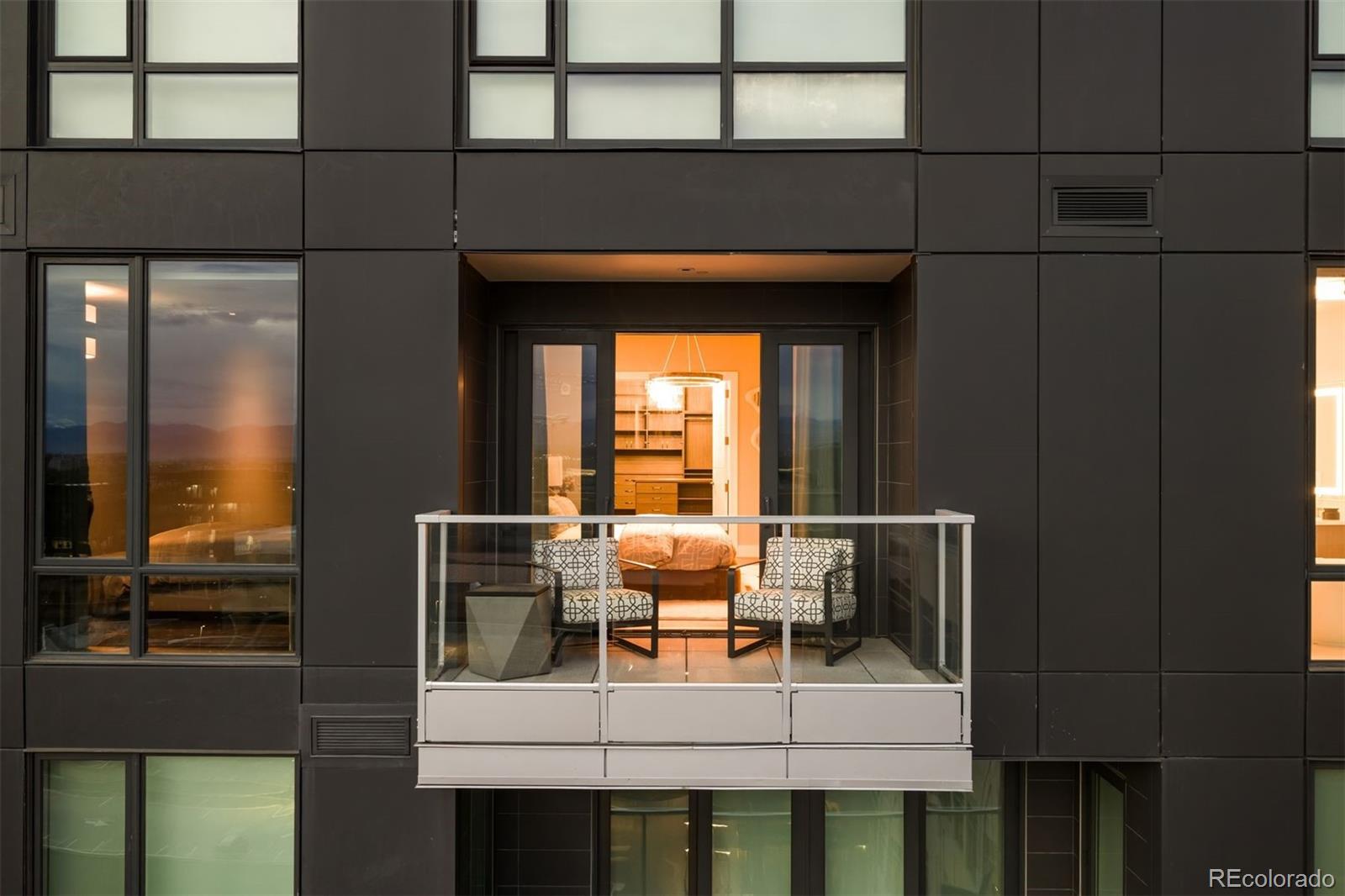 MLS Image #13 for 155  steele street 1117,denver, Colorado