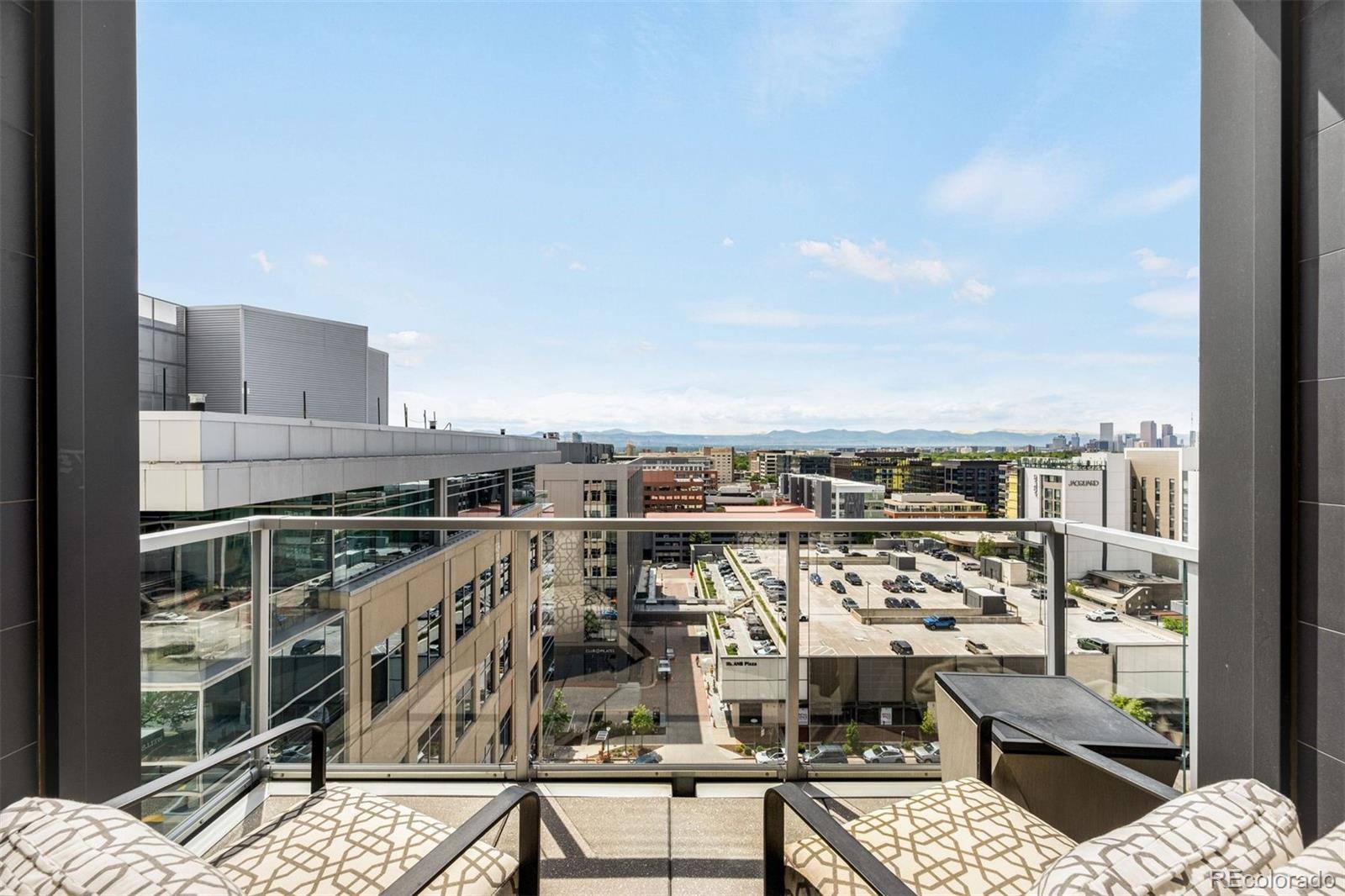 MLS Image #14 for 155  steele street 1117,denver, Colorado