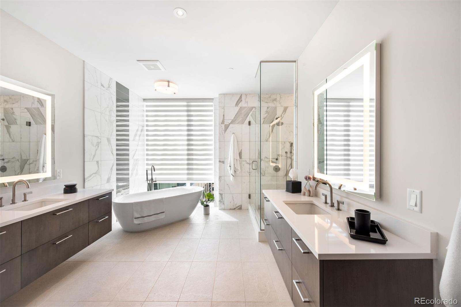MLS Image #15 for 155  steele street 1117,denver, Colorado