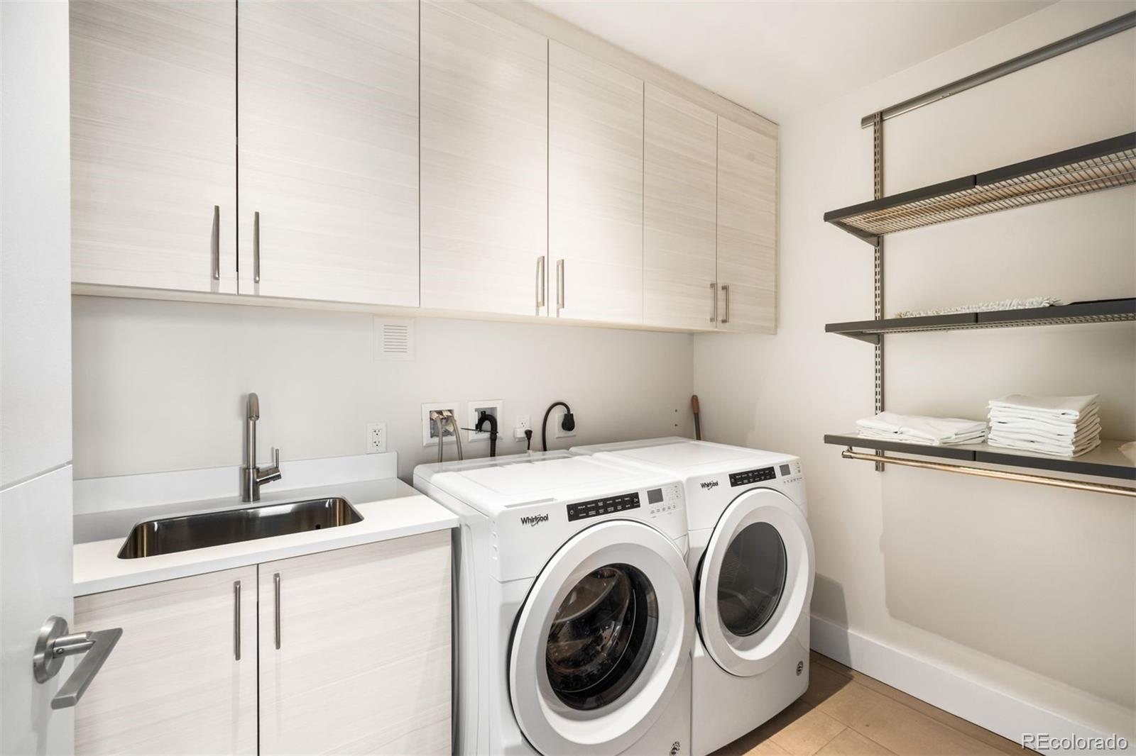 MLS Image #24 for 155  steele street 1117,denver, Colorado