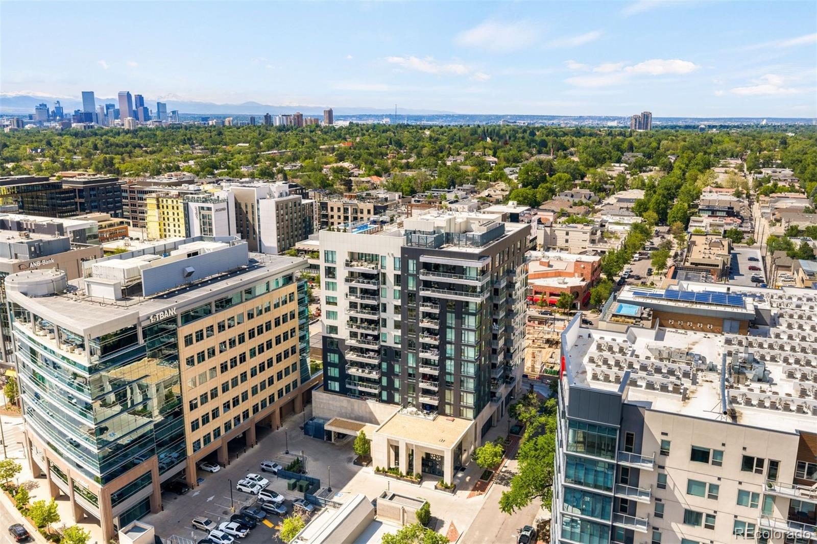 MLS Image #28 for 155  steele street 1117,denver, Colorado