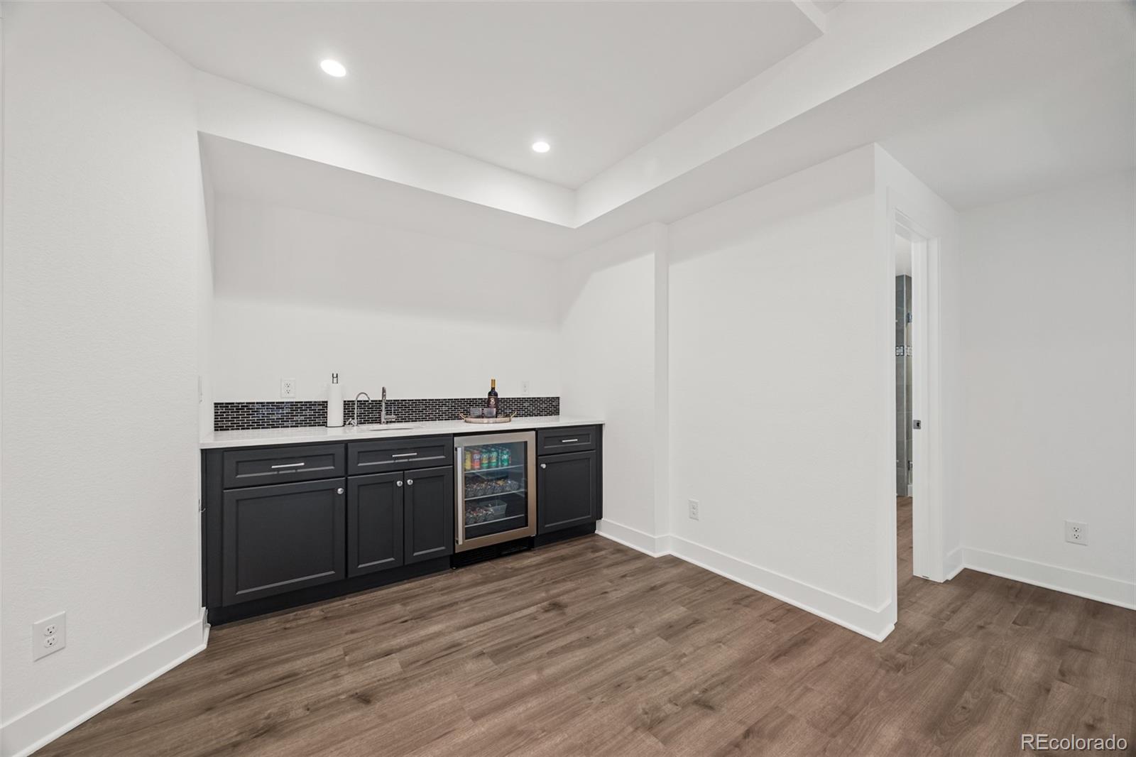 MLS Image #37 for 7184 s shady grove court,aurora, Colorado
