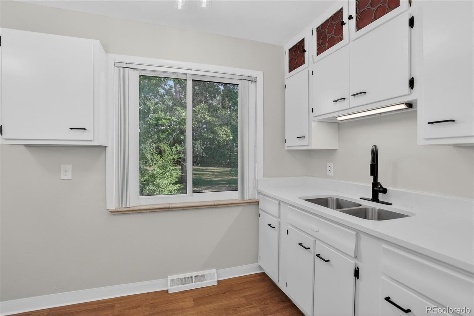 MLS Image #6 for 3535 w pimlico avenue,englewood, Colorado