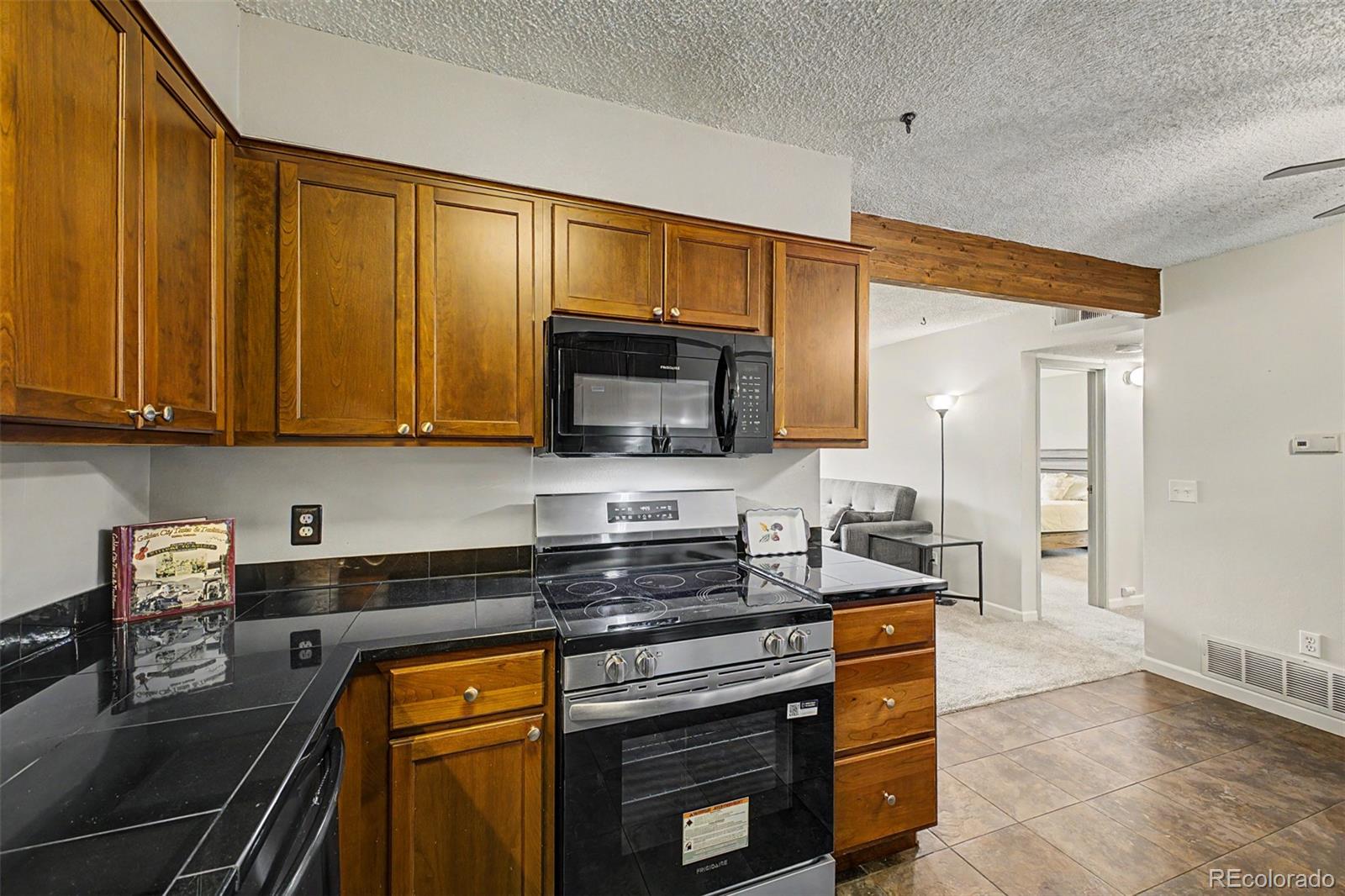 MLS Image #10 for 341  wright street 101,lakewood, Colorado