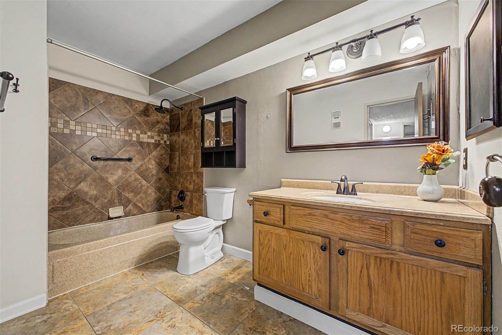 MLS Image #19 for 341  wright street 101,lakewood, Colorado