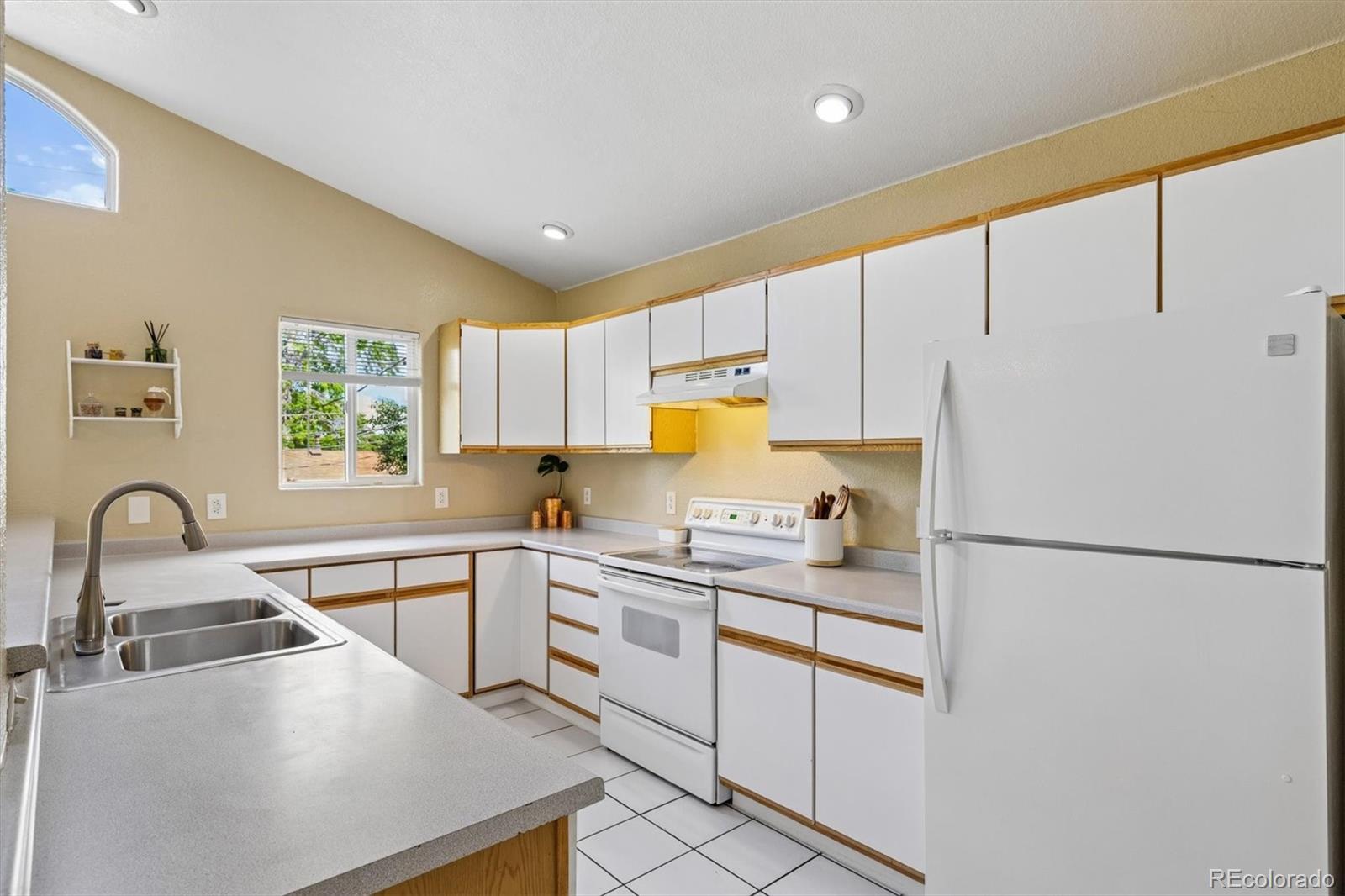 MLS Image #10 for 4814  benton street,denver, Colorado