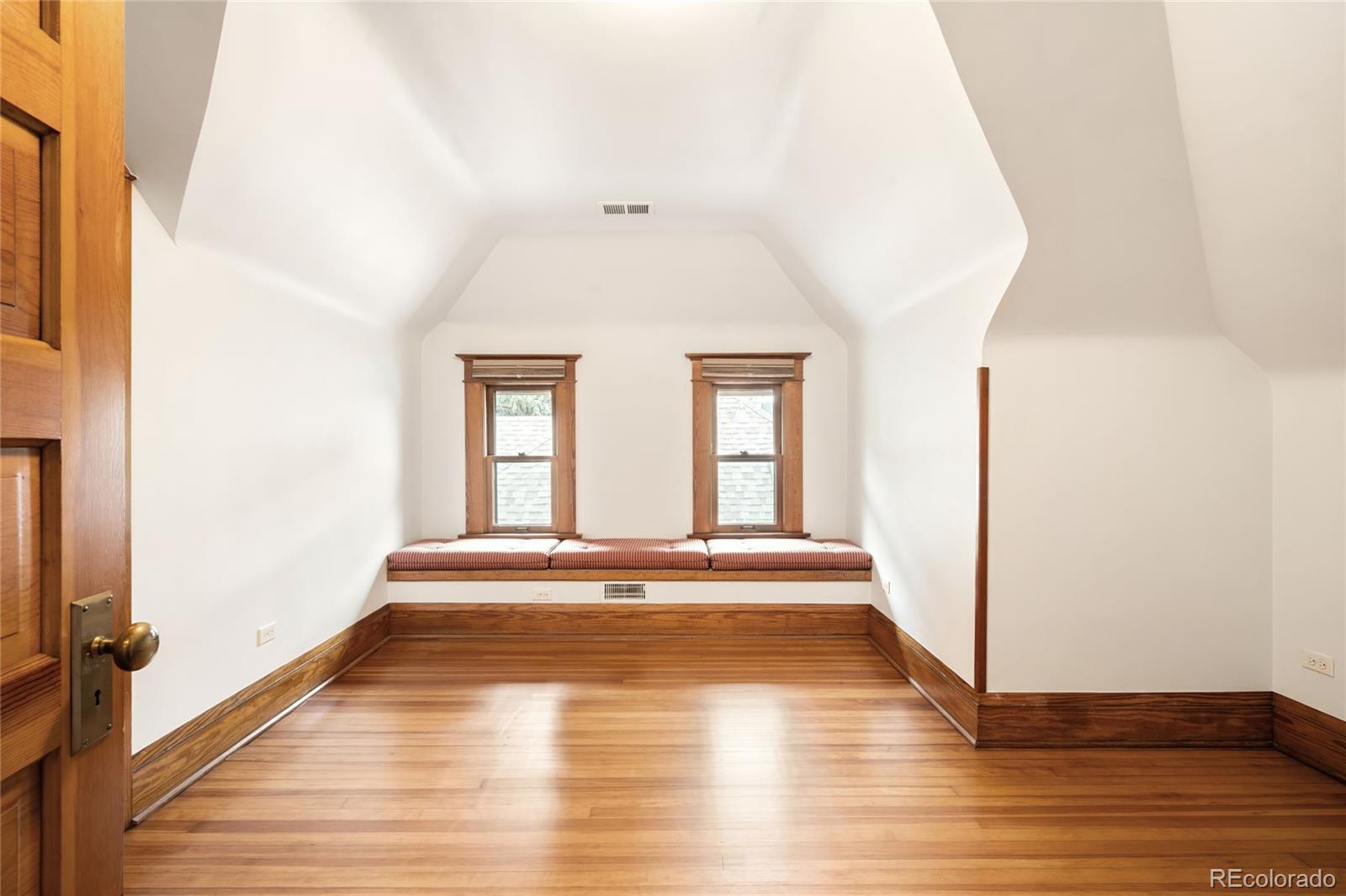 MLS Image #35 for 767 n williams street,denver, Colorado