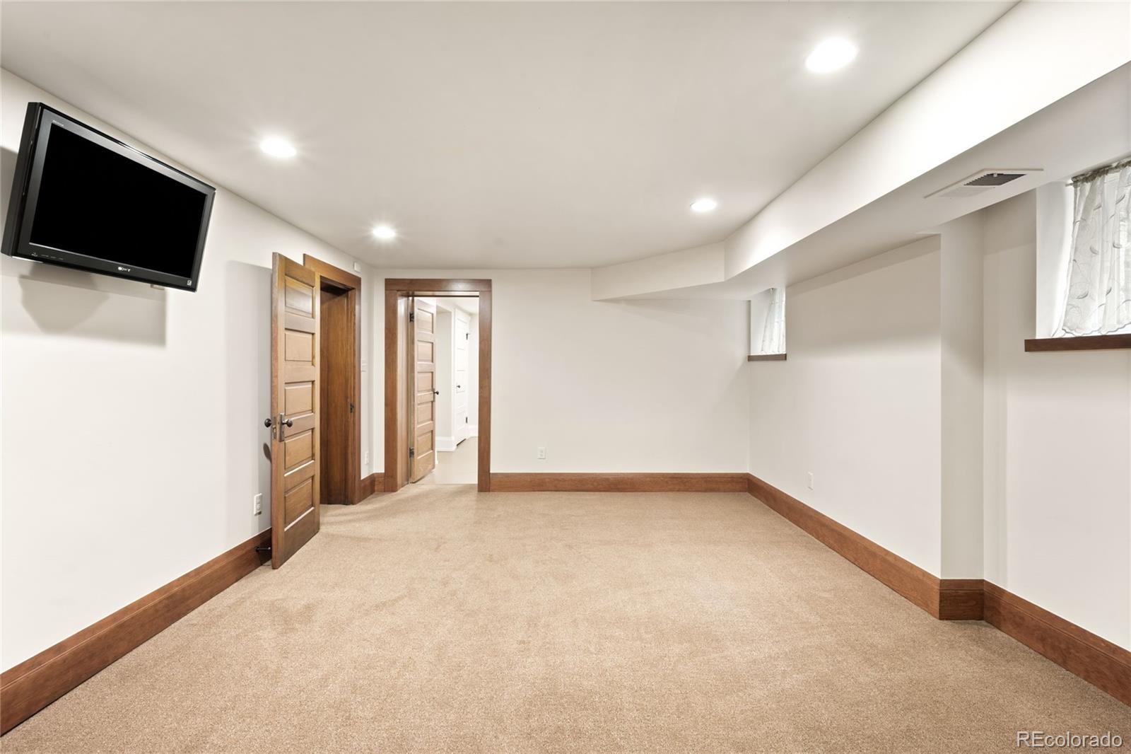 MLS Image #40 for 767 n williams street,denver, Colorado