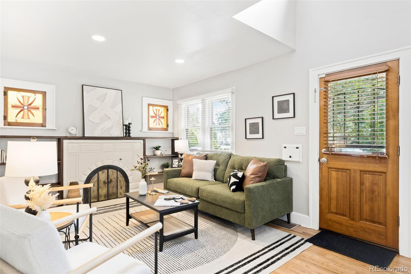 MLS Image #3 for 1931 s washington street,denver, Colorado