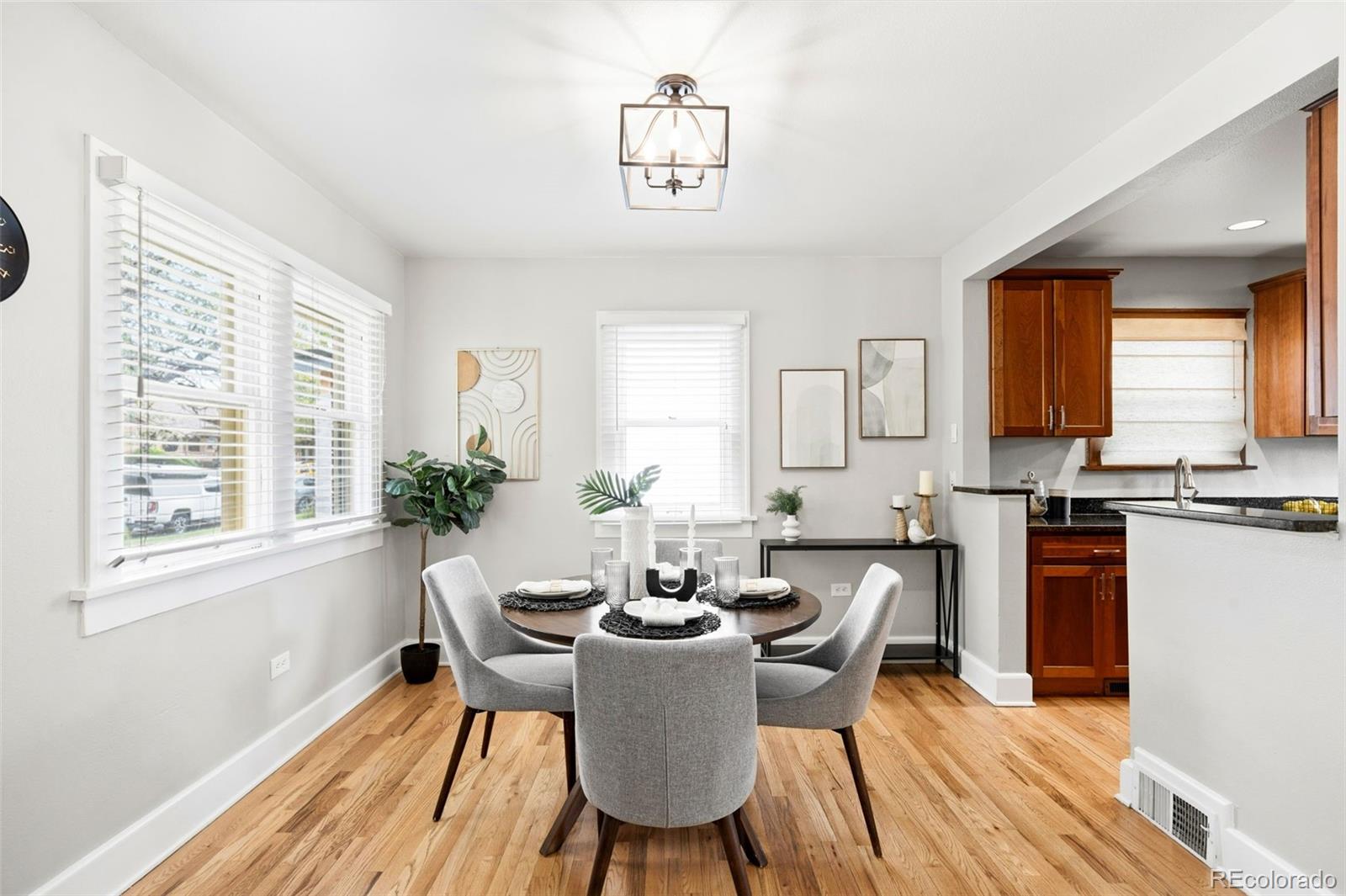MLS Image #6 for 1931 s washington street,denver, Colorado