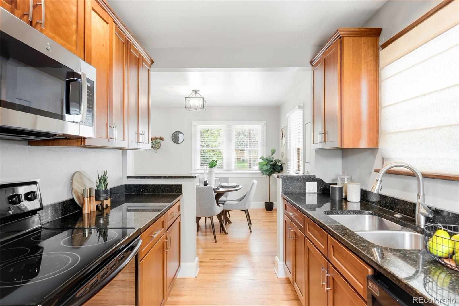 MLS Image #7 for 1931 s washington street,denver, Colorado