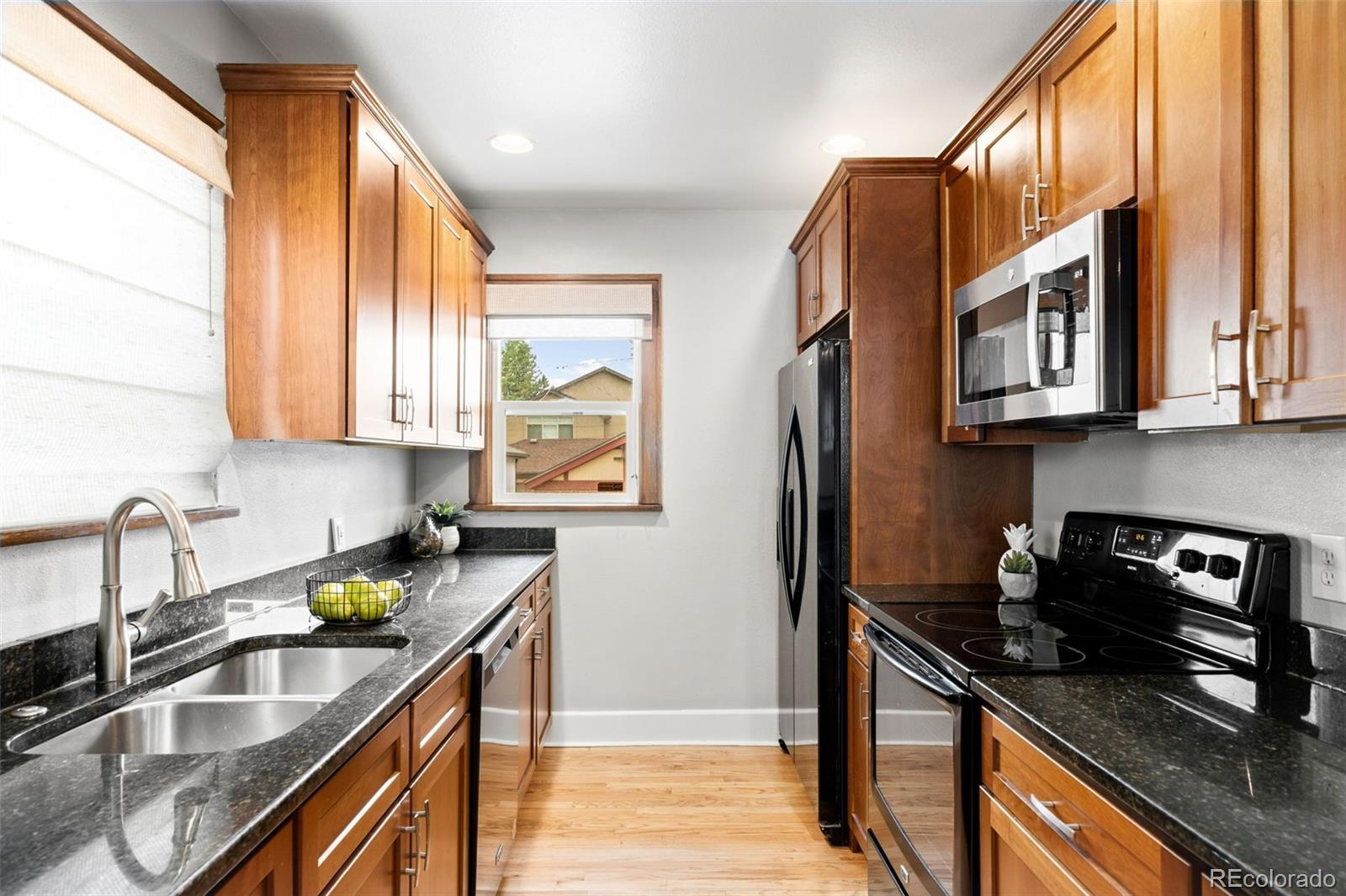 MLS Image #8 for 1931 s washington street,denver, Colorado