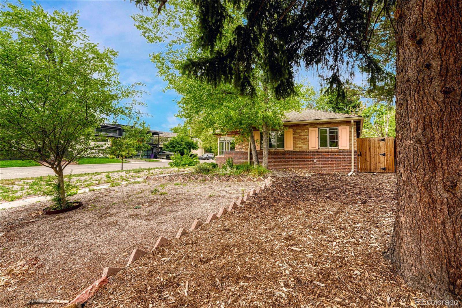 MLS Image #26 for 1103  kearney street,denver, Colorado