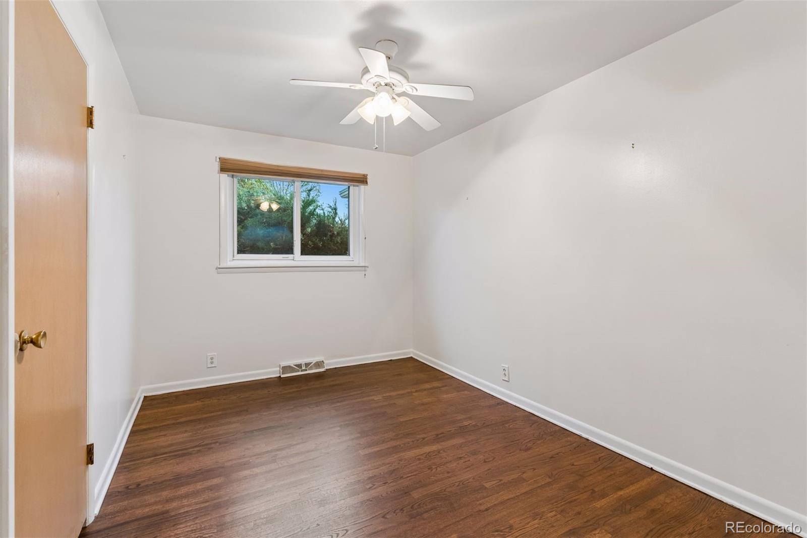 MLS Image #15 for 3225 w chenango avenue,englewood, Colorado