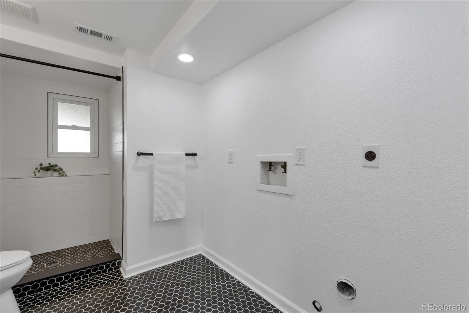 MLS Image #15 for 1595 s norfolk street,aurora, Colorado