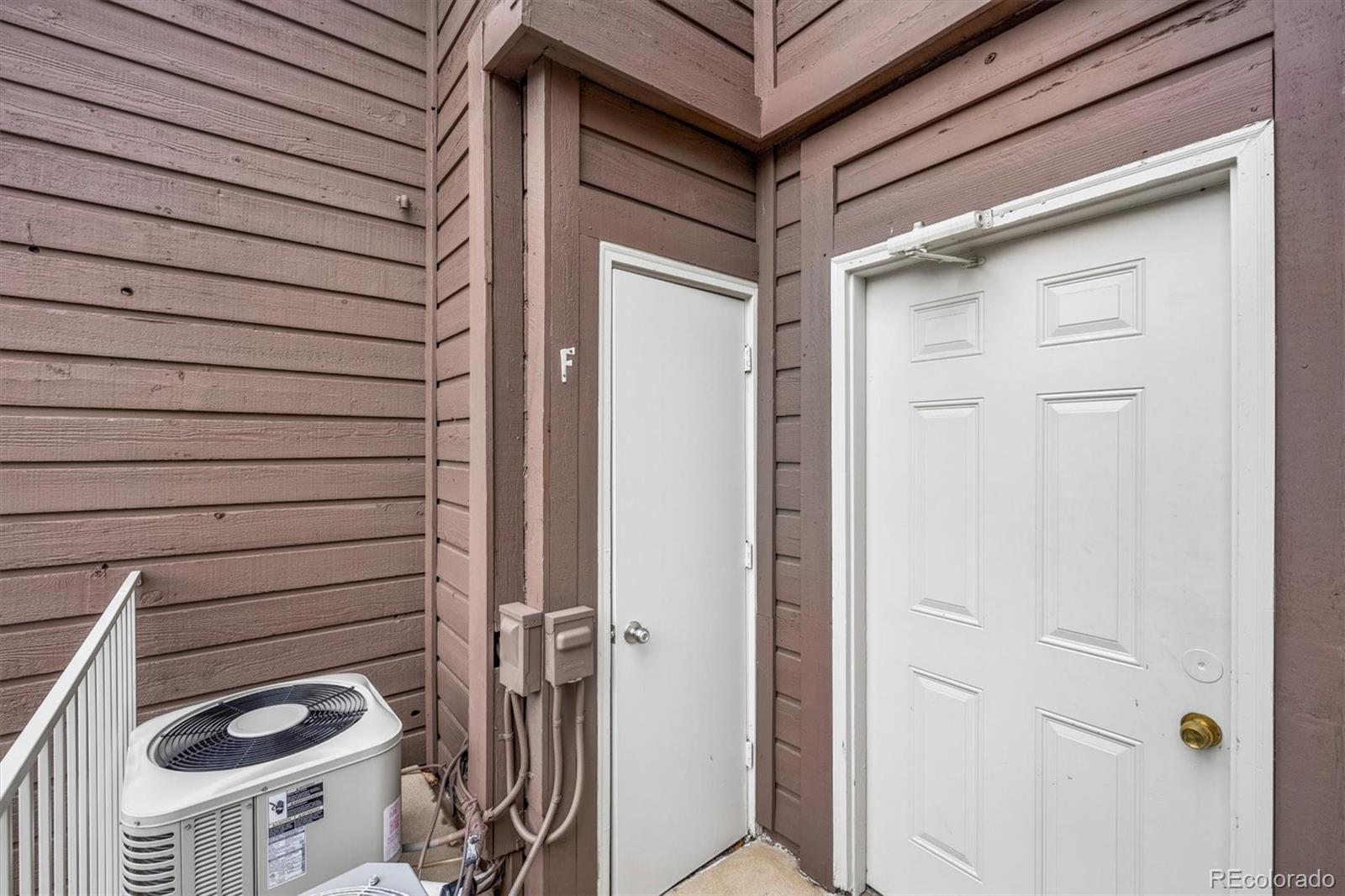 MLS Image #21 for 844 s vance street f,lakewood, Colorado