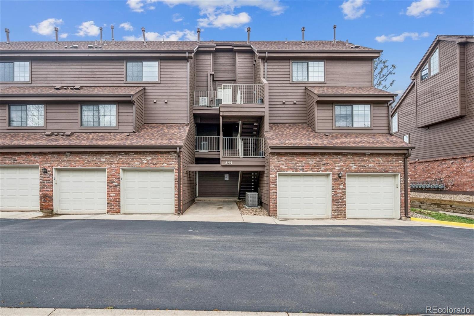 MLS Image #25 for 844 s vance street f,lakewood, Colorado