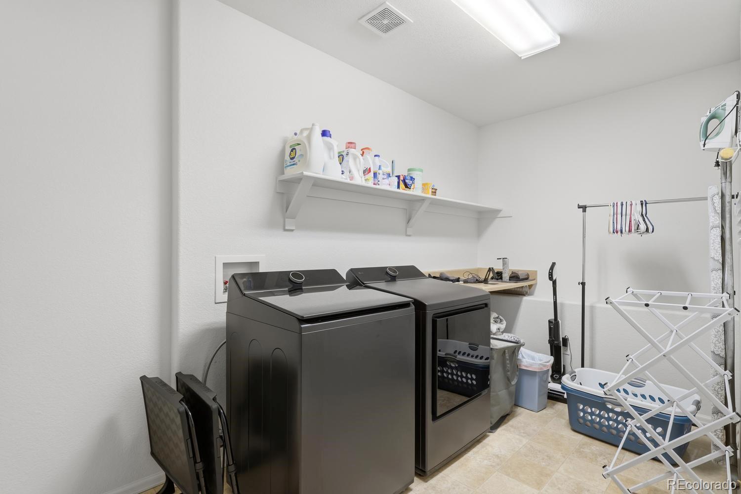 MLS Image #28 for 4024 s netherland street,aurora, Colorado