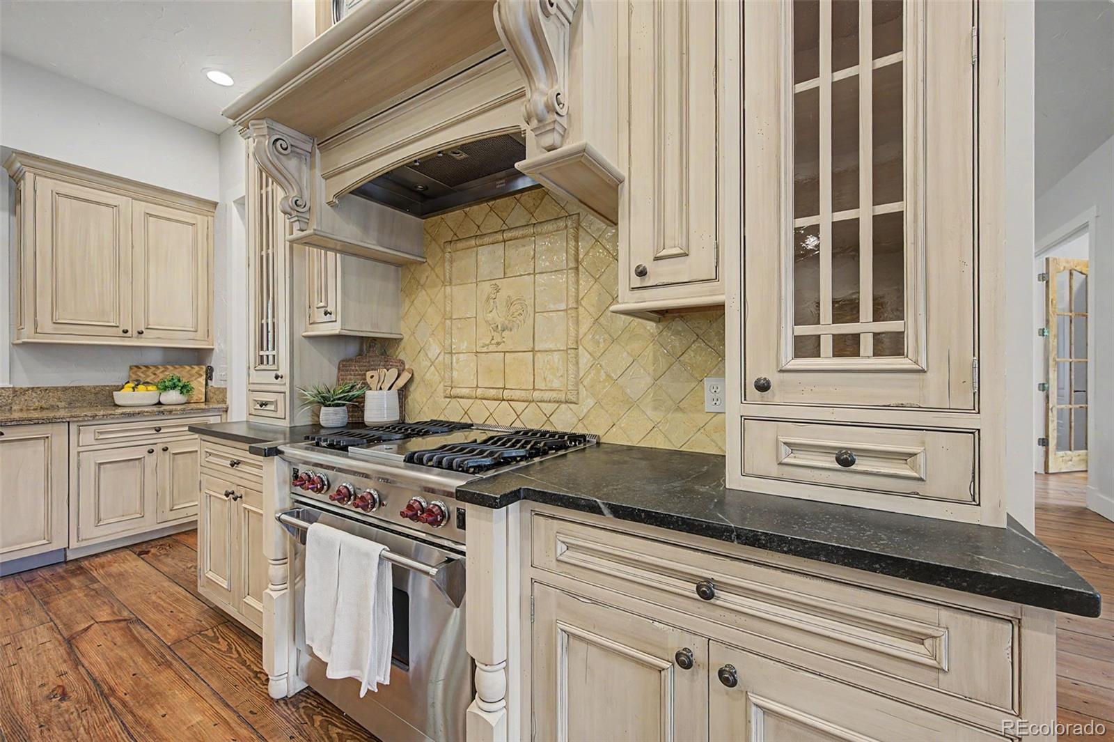 MLS Image #8 for 5  sequoyah road,colorado springs, Colorado
