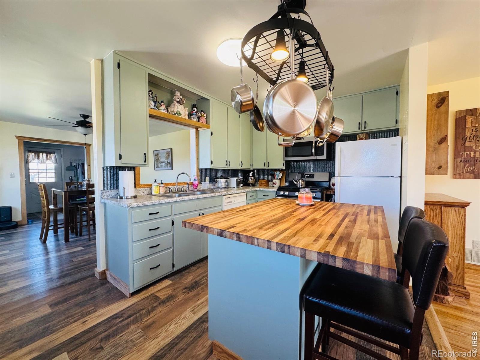 MLS Image #4 for 652  washington street,walden, Colorado