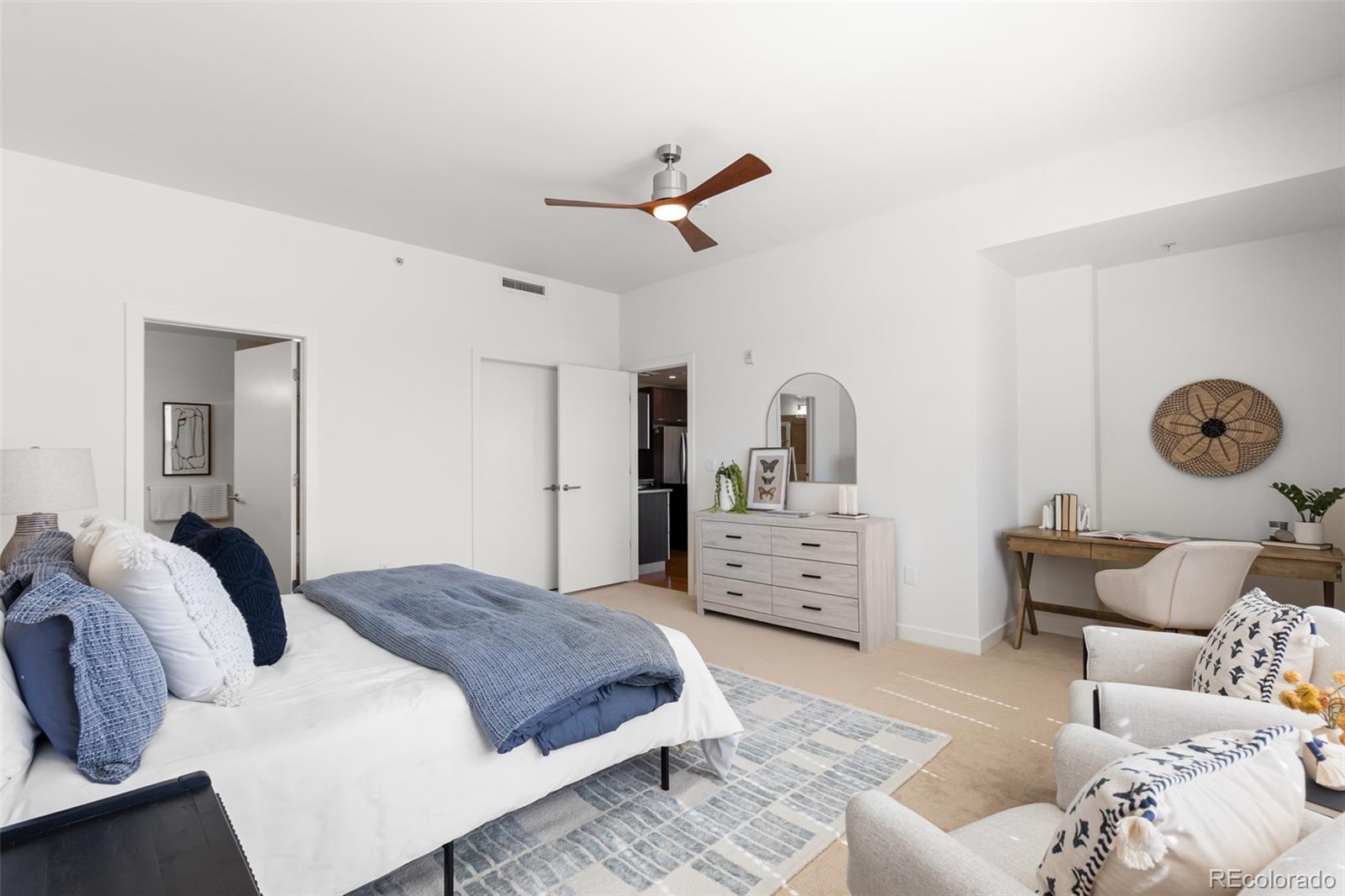 MLS Image #10 for 410  acoma street 609,denver, Colorado