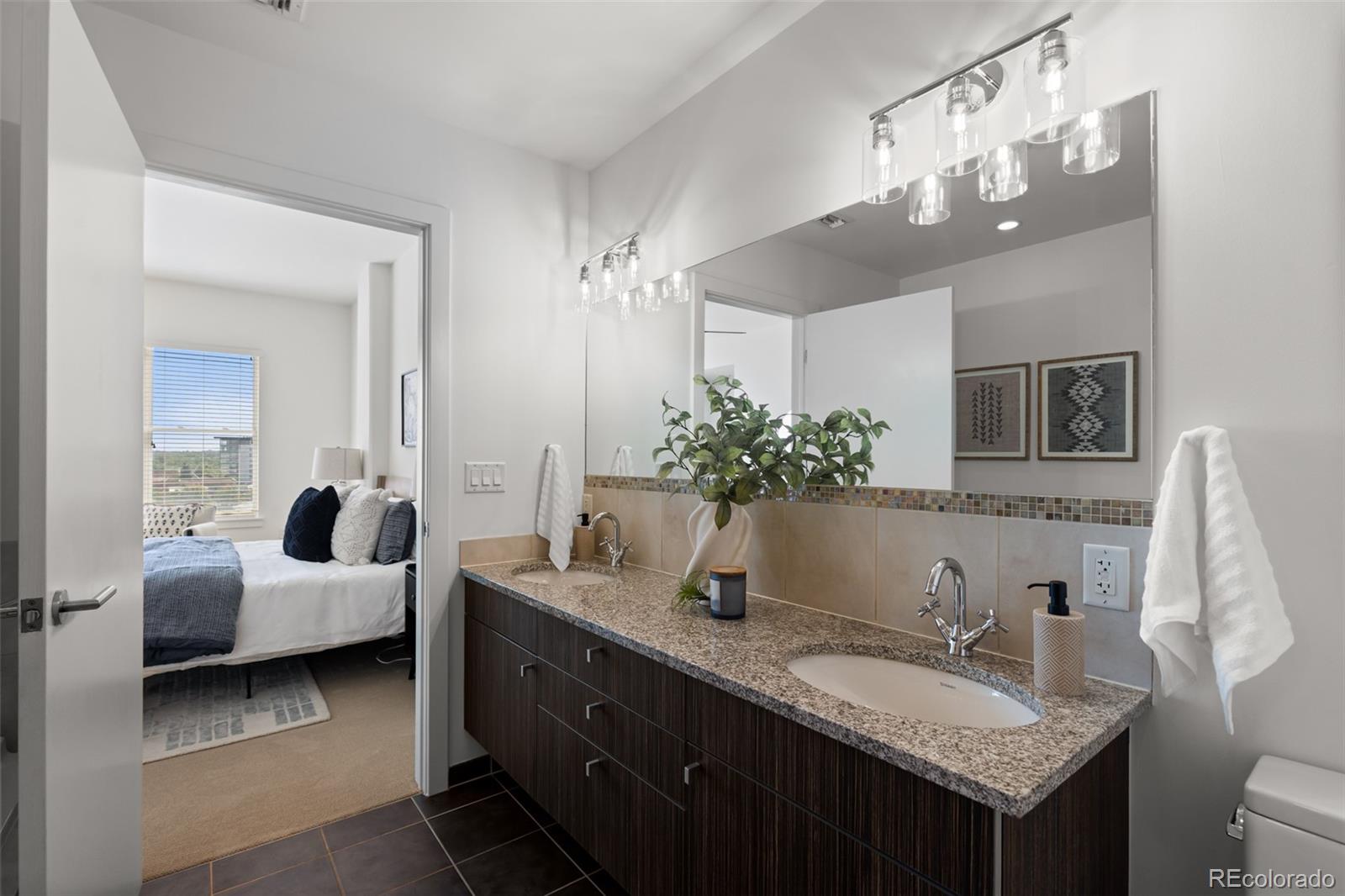 MLS Image #13 for 410  acoma street 609,denver, Colorado
