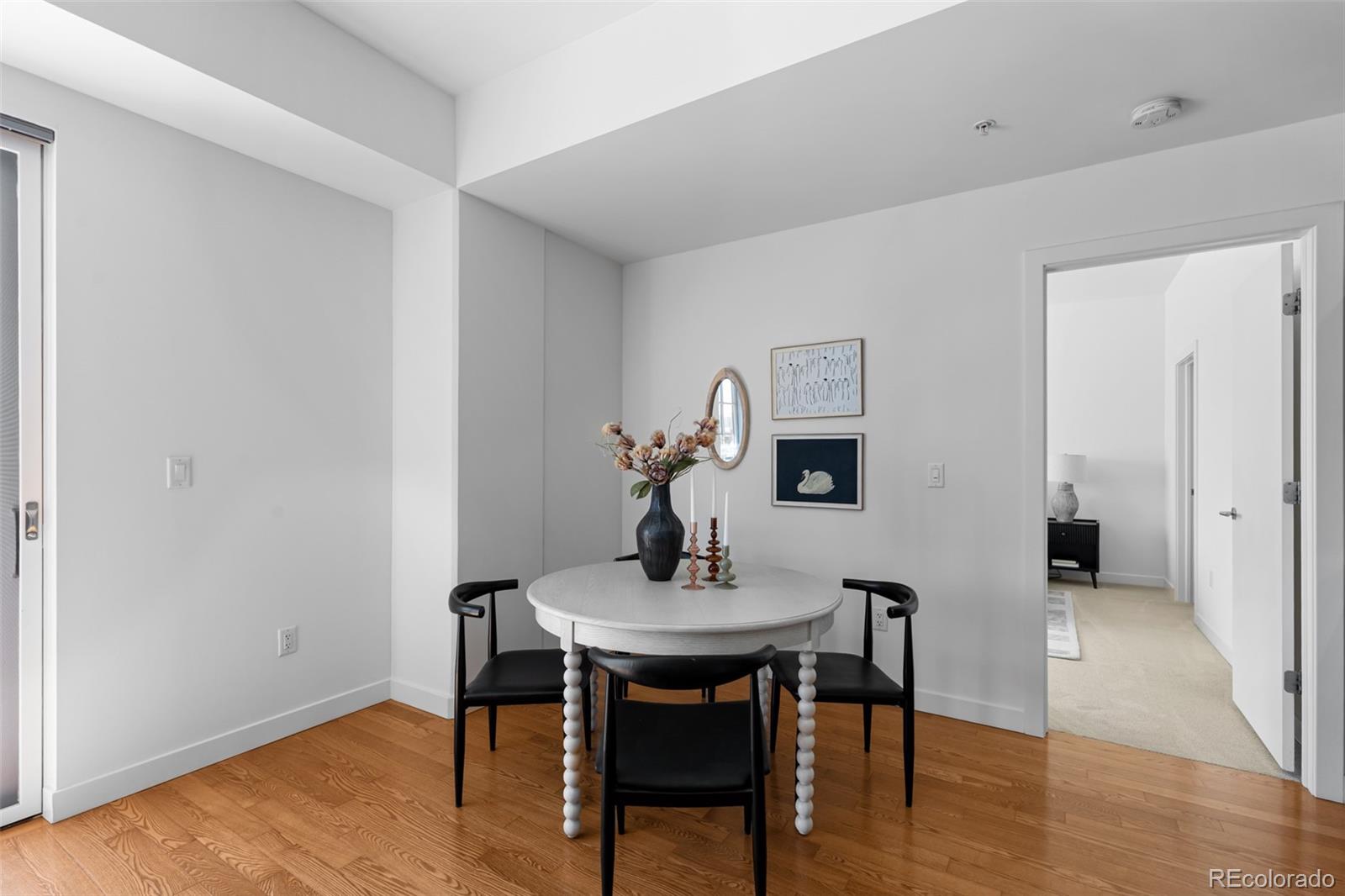 MLS Image #4 for 410  acoma street 609,denver, Colorado