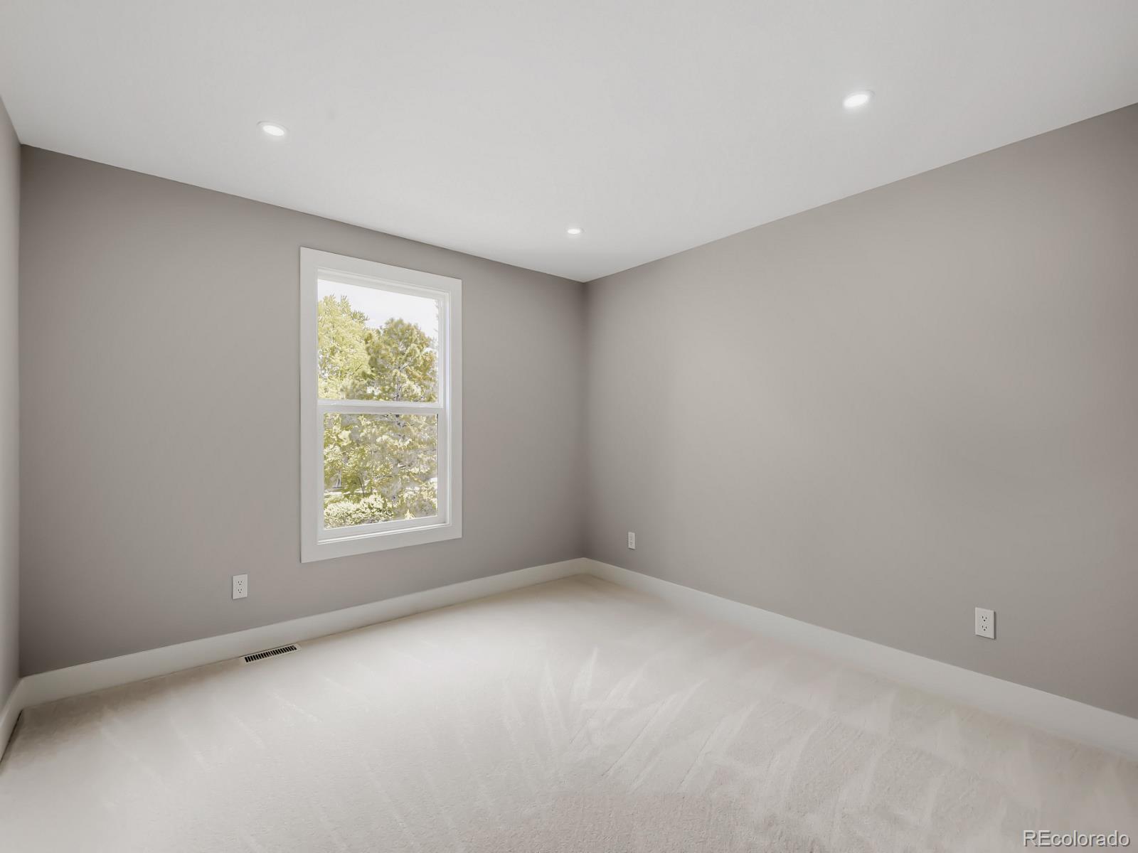 MLS Image #10 for 8212 s tamarac street,centennial, Colorado