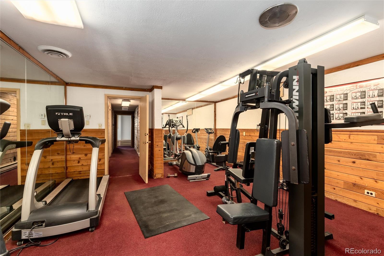 MLS Image #22 for 2325 s linden court,denver, Colorado