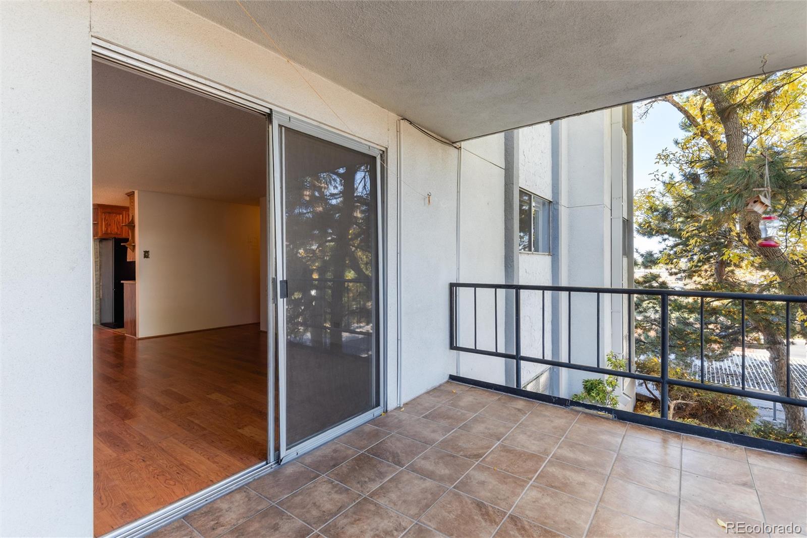 MLS Image #23 for 2325 s linden court,denver, Colorado