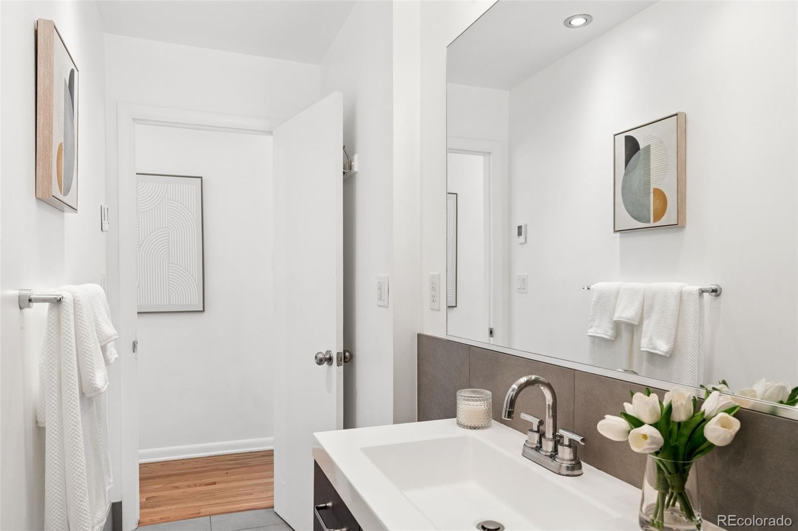 MLS Image #16 for 3045 n columbine street,denver, Colorado