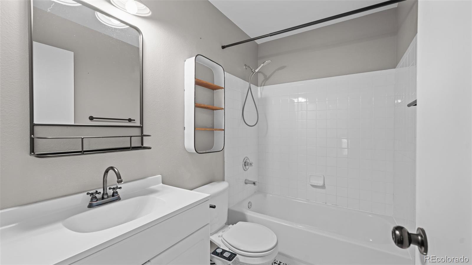 MLS Image #16 for 821  descendant drive,fountain, Colorado