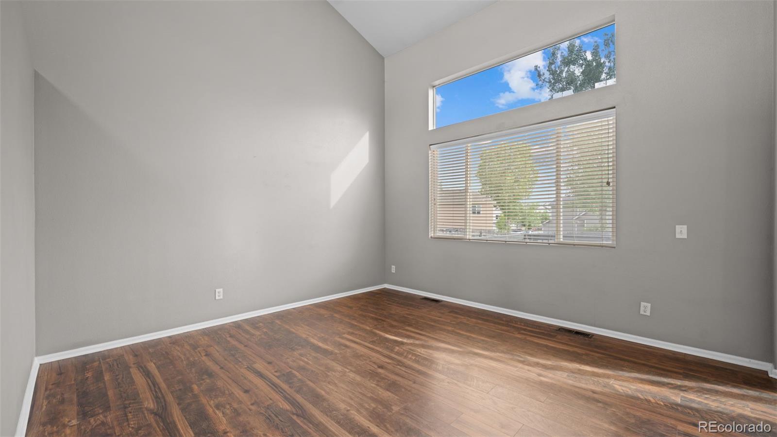 MLS Image #5 for 821  descendant drive,fountain, Colorado