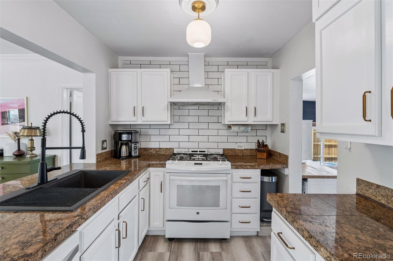 MLS Image #10 for 4860  irving street,denver, Colorado
