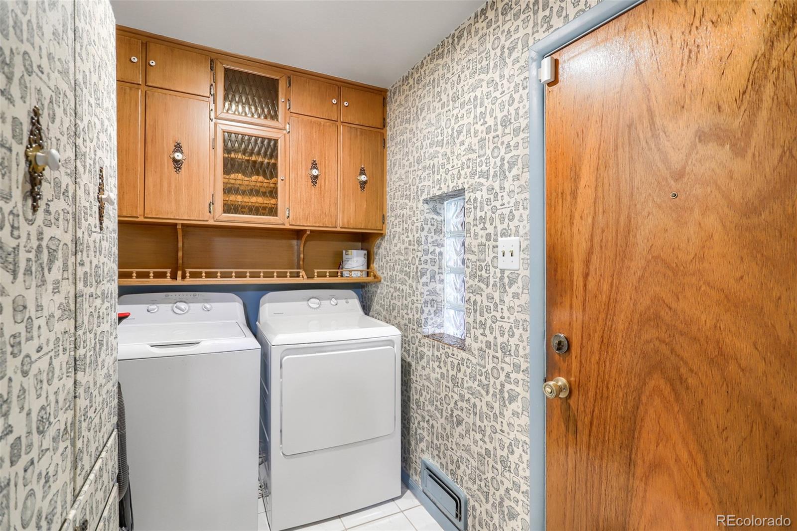 MLS Image #12 for 2009 s winona court,denver, Colorado