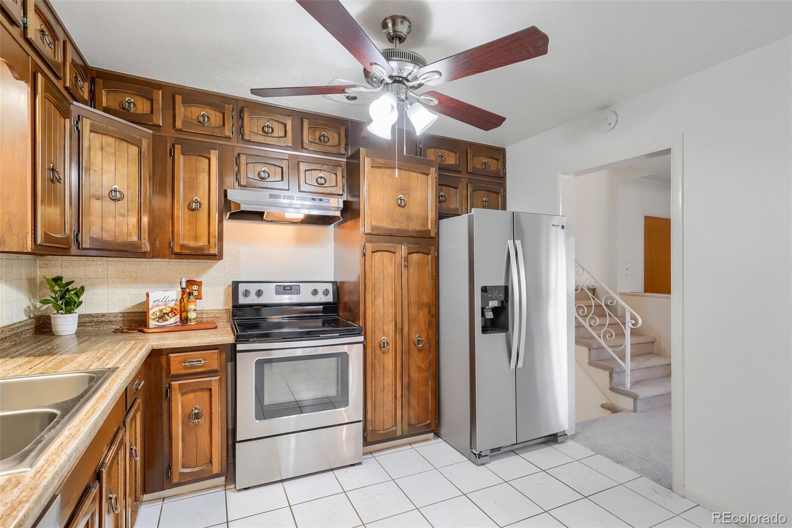 MLS Image #9 for 2009 s winona court,denver, Colorado
