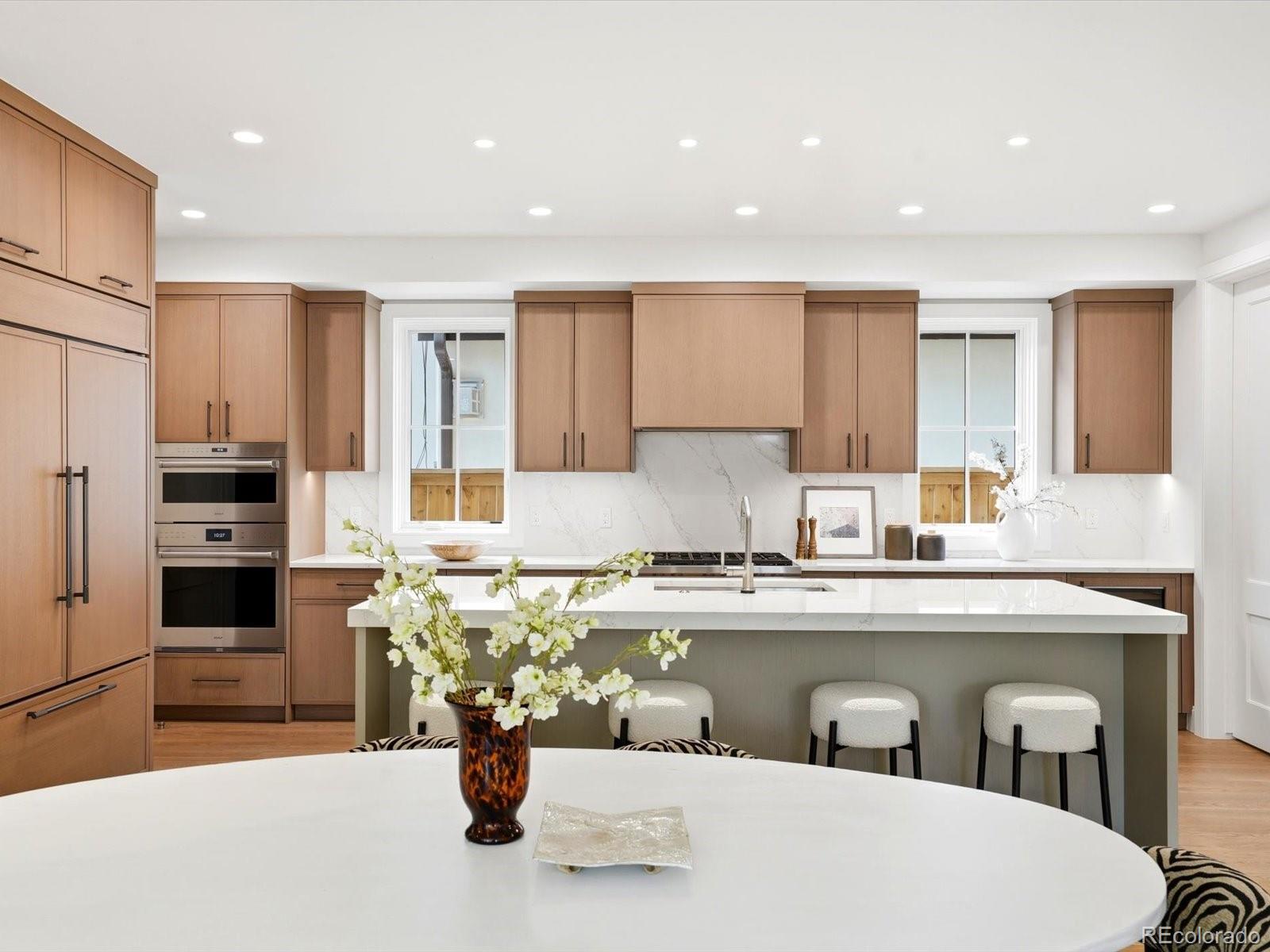 MLS Image #11 for 3330 e 4th avenue,denver, Colorado